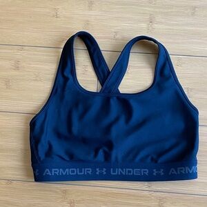 Large sports bra black under armour